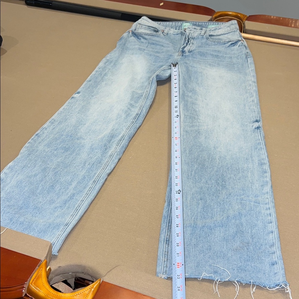 Articles of Society Jeans💋💄 - Picture 10 of 11